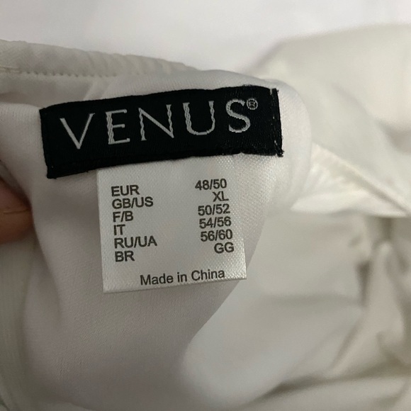 Dress - Picture 5 of 5